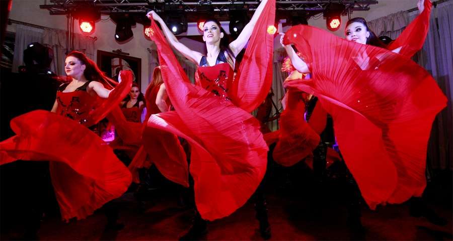 Запальні танці - корпоратив у Карпатах