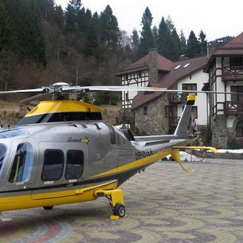 Вертоліт-гвинтокрил в готелі Вежа Ведмежа