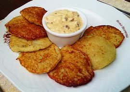 Potato pancakes with mushroom sauce